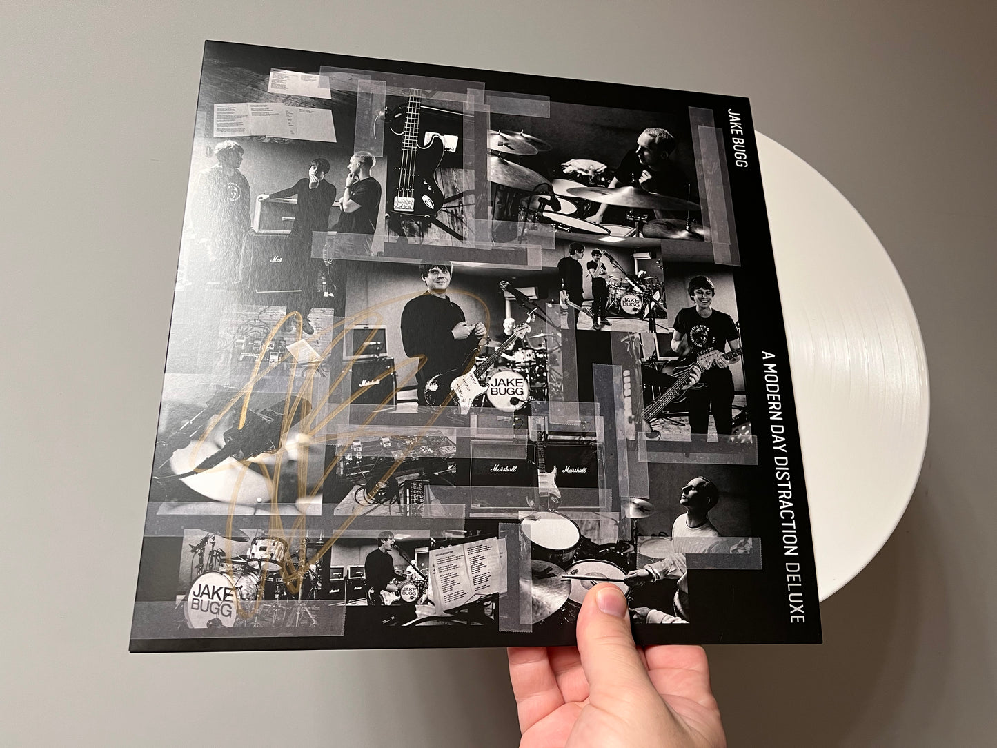 Jake Bugg 'A Modern Day Distraction Deluxe' LP (*SIGNED*)